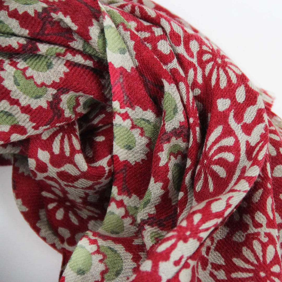 Arles Wool Scarf • Red