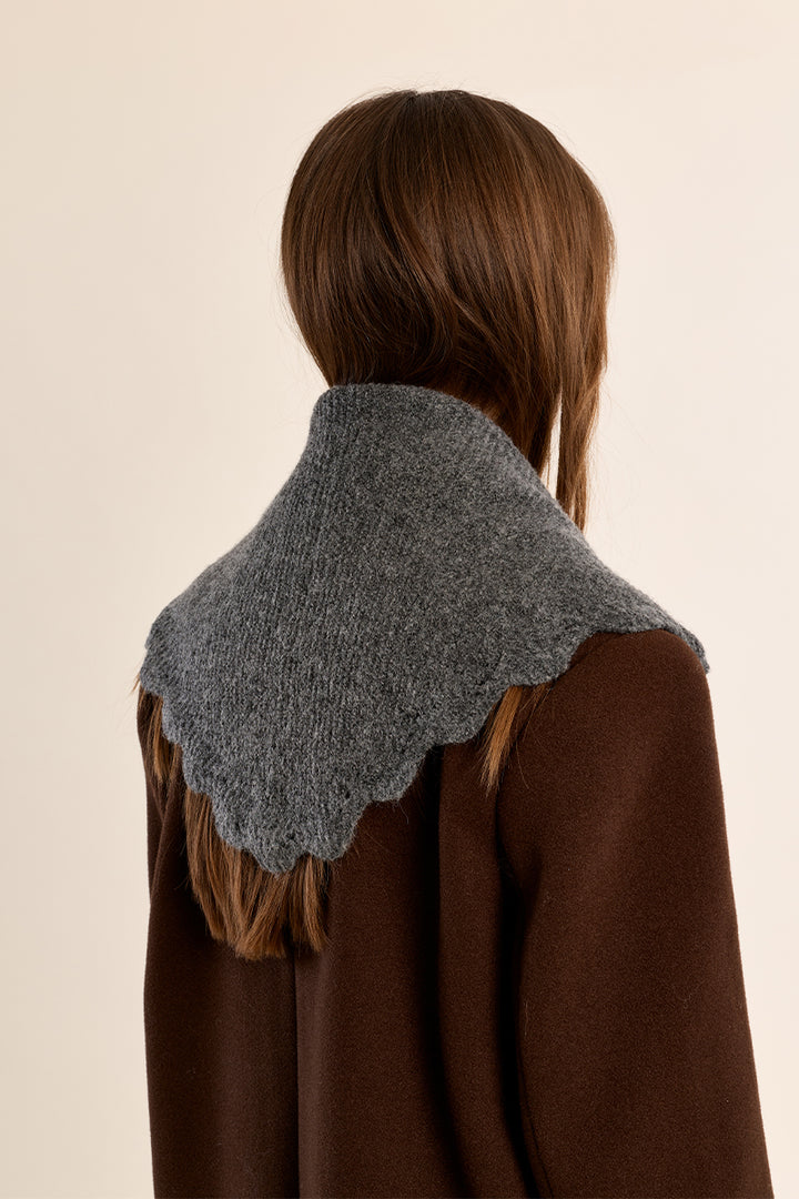 Delia Collar Scarf