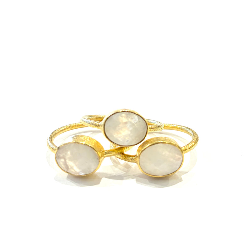 Oval Gemstone Ring • Moonstone