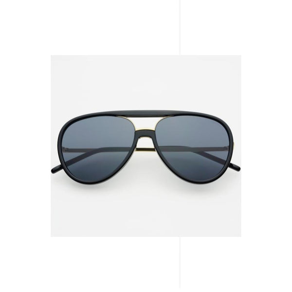 Shay Sunglasses • Black