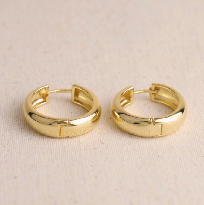 Cora Hoops