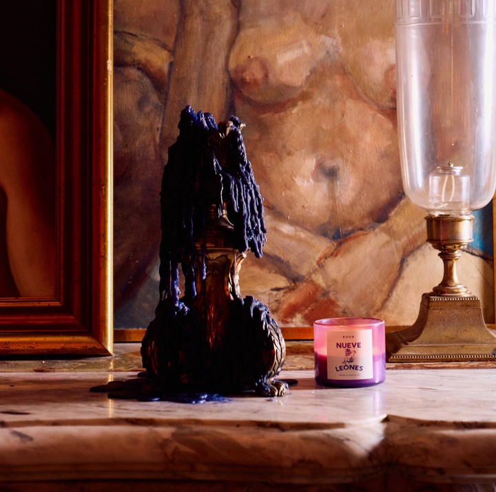 Nueve Leones Candle