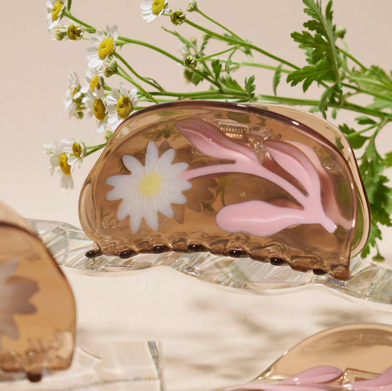 Marguerite Hair Claw