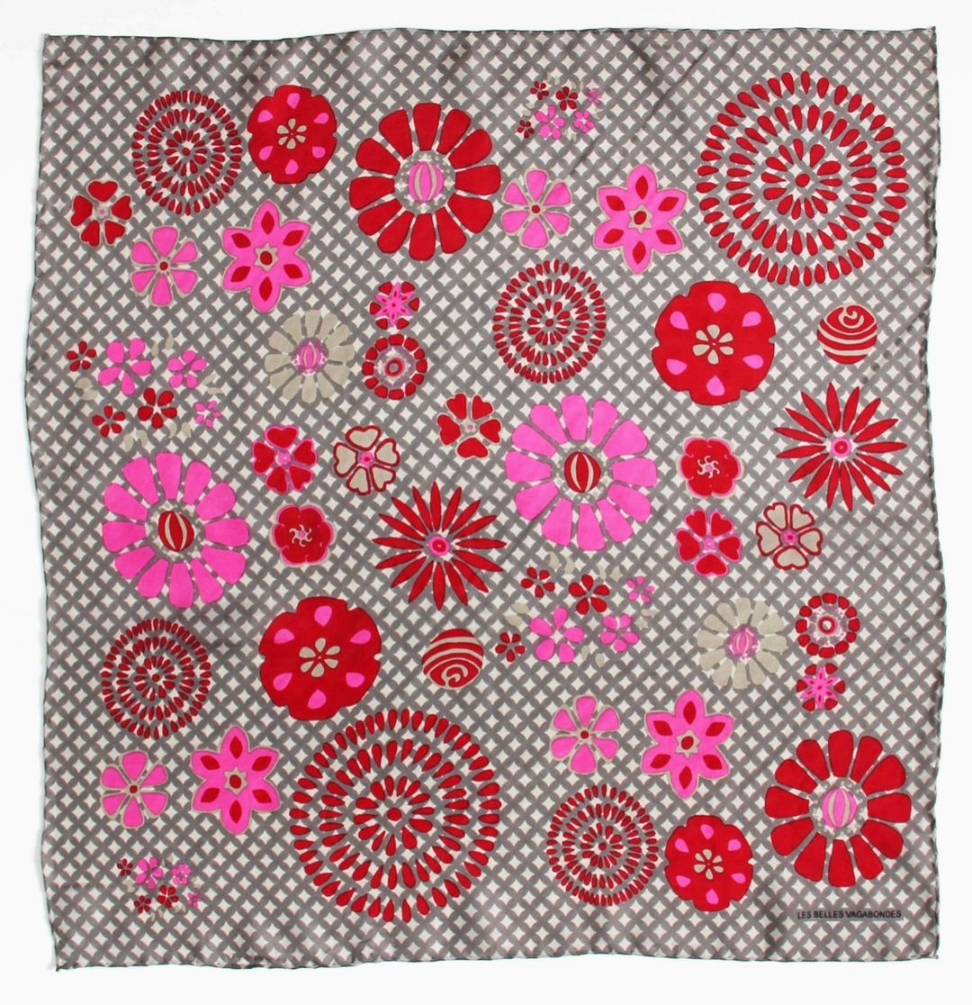 Mini Shippo Scarf • Brown
