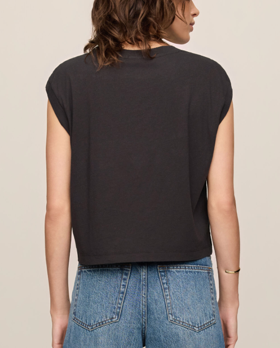 Flex Sleeveless Tee
