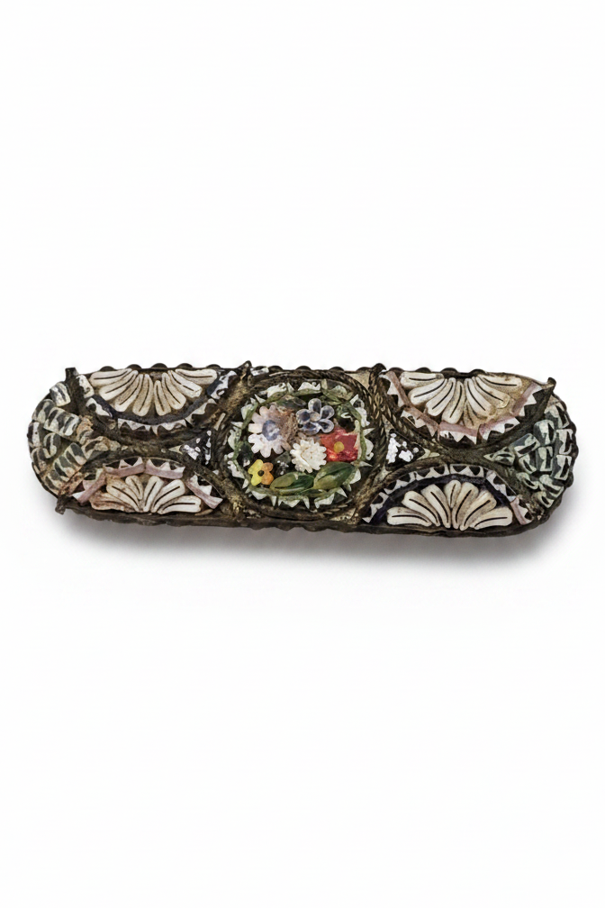 Vintage Victorian Pin • No. 17