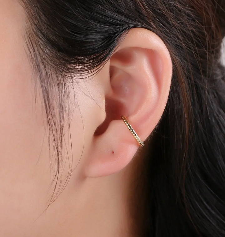 Twisted Ear Cuff