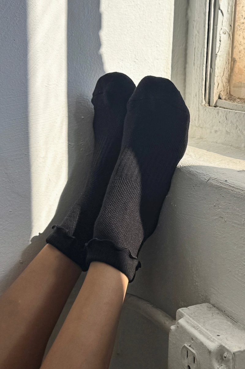 Ruffled Hugger Crew Socks