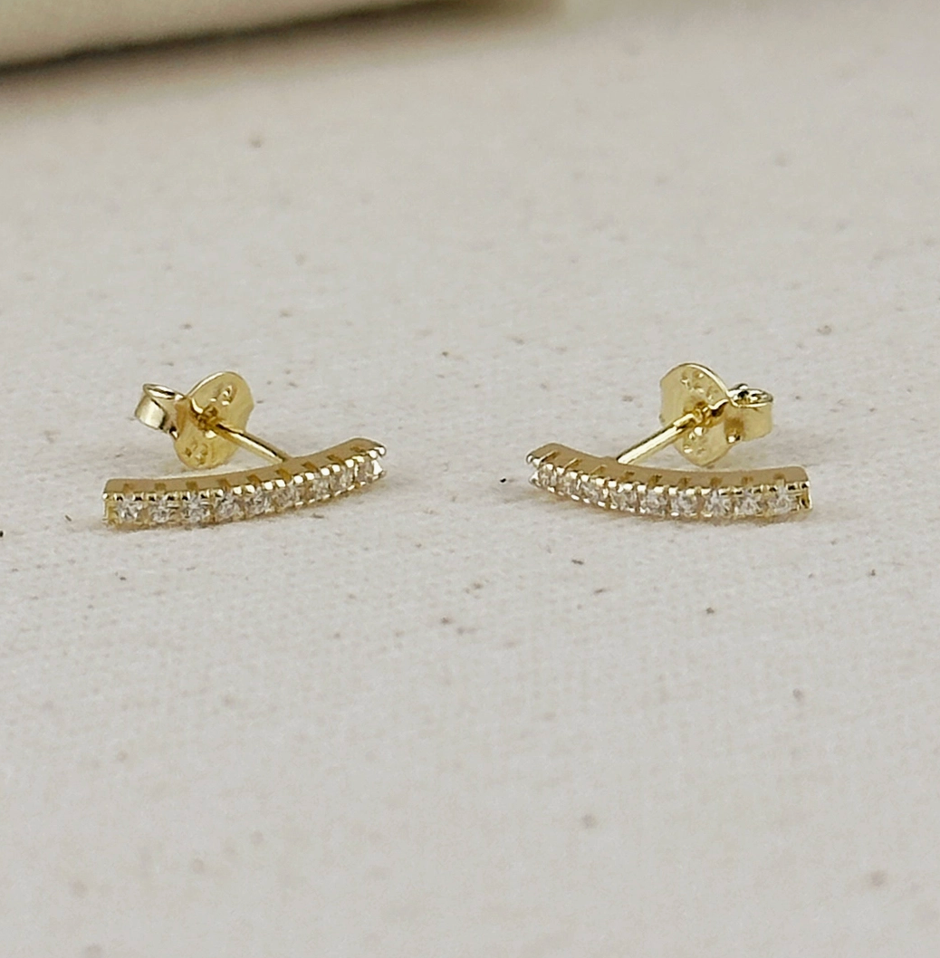 Metis Studs