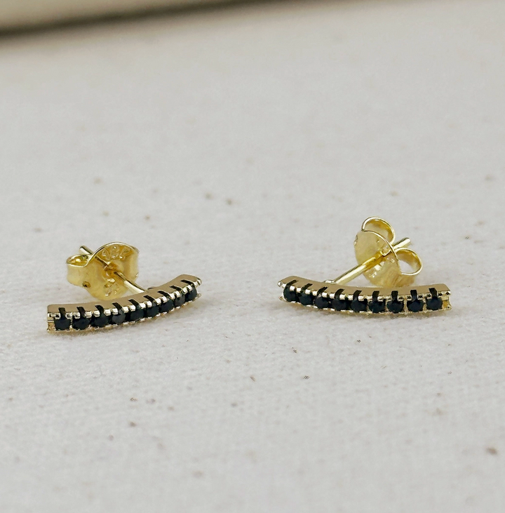 Metis Studs