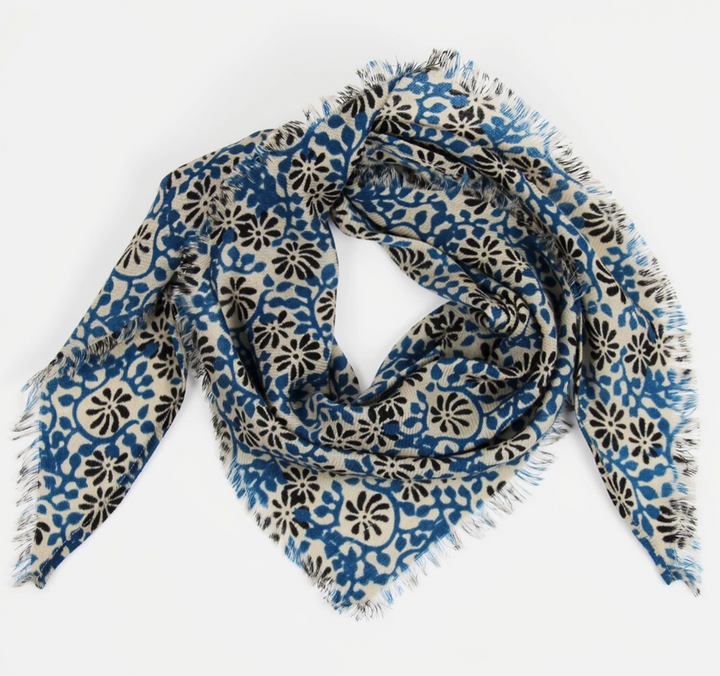 Delta Suzanne Scarf • Black