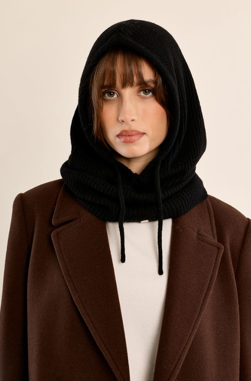 Anya Snood