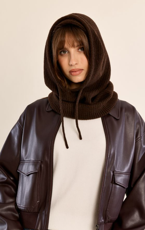 Anya Snood