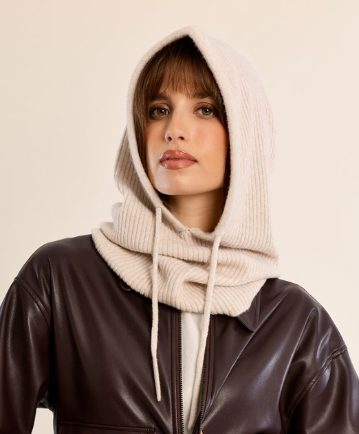 Anya Snood