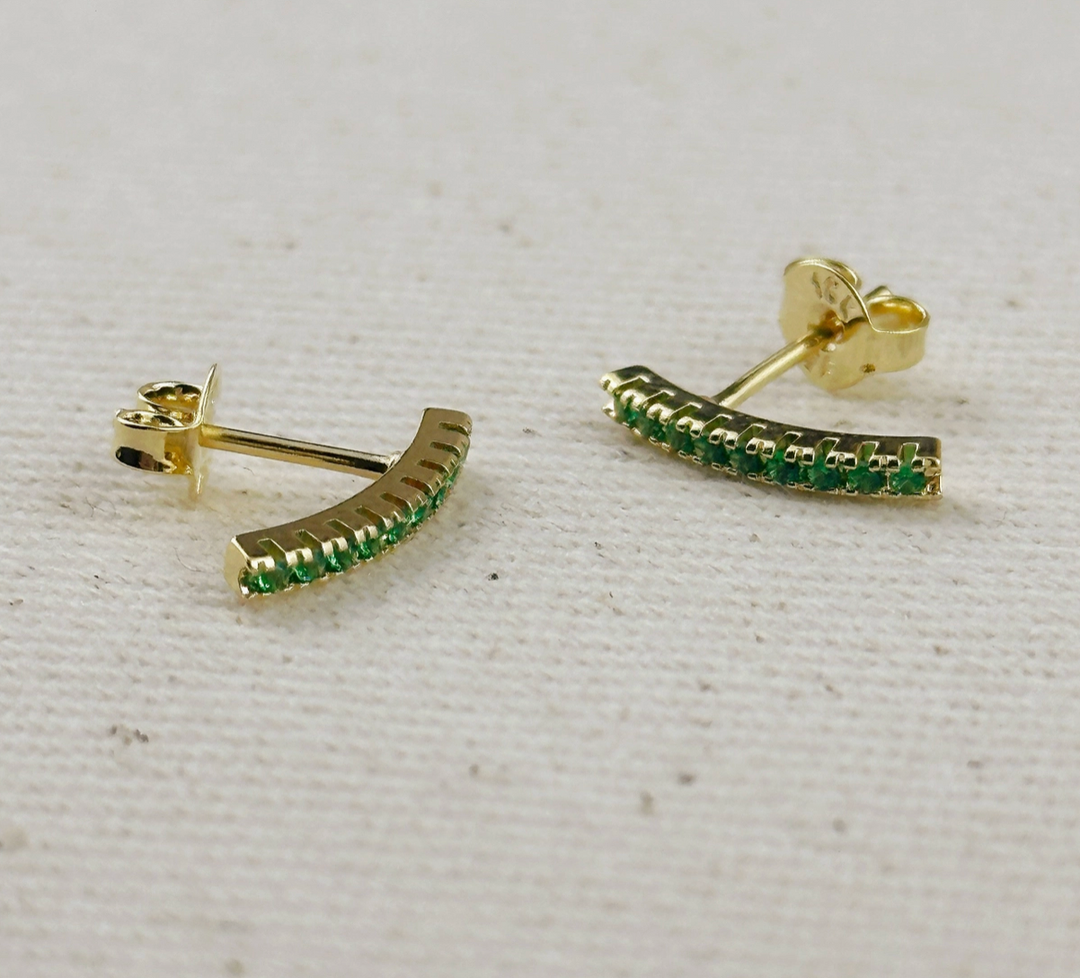 Metis Studs
