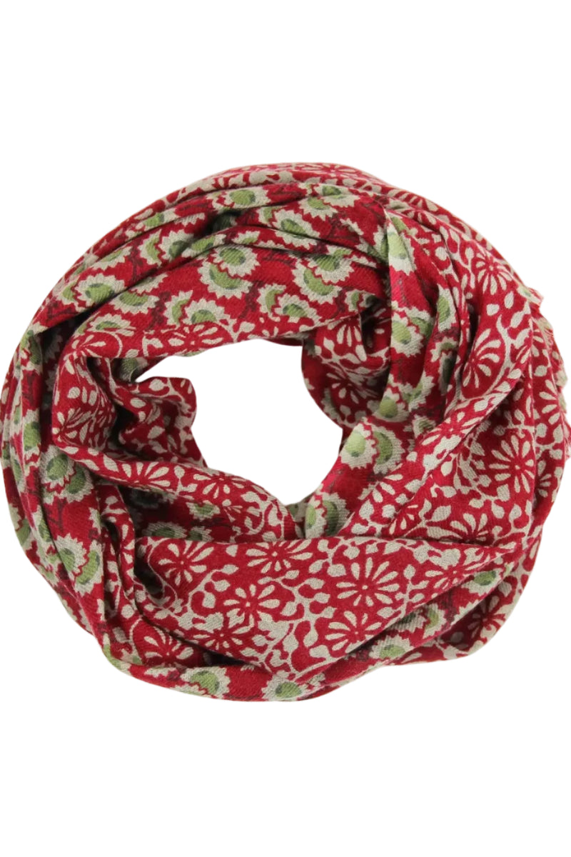 Arles Wool Scarf • Red