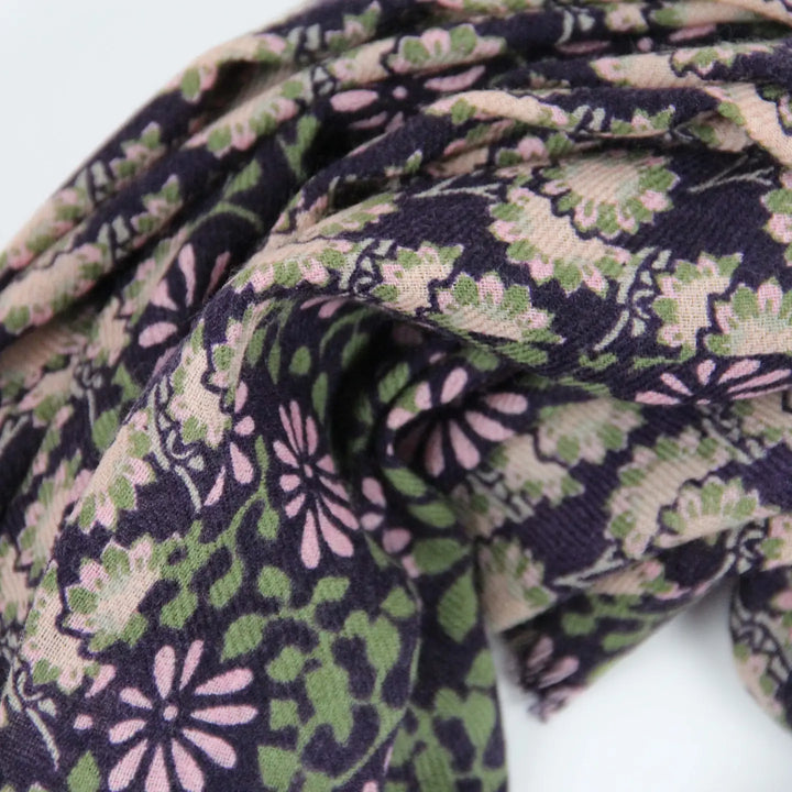 Arles Wool Scarf • Plum Purple