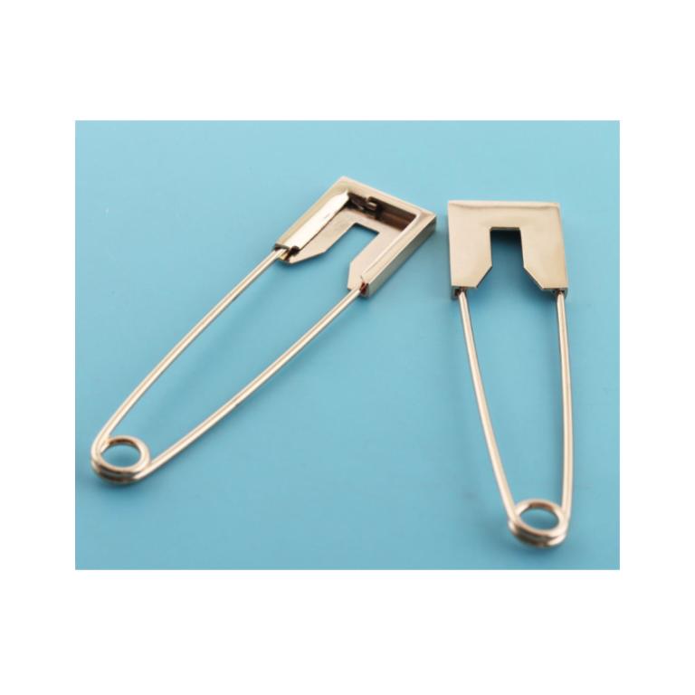 Jumbo Safety Pins • Square