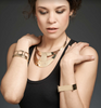 Neck Collar w/ Rivet Detail