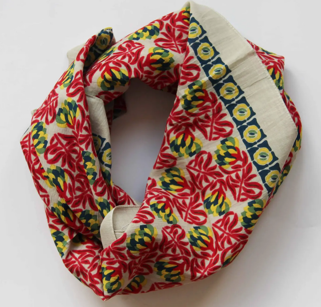Heidi Scarf • Red